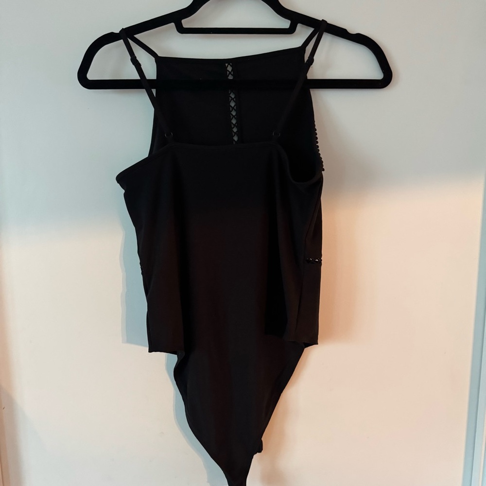 Black High-Neck Bodysuit - Picture 5 of 11